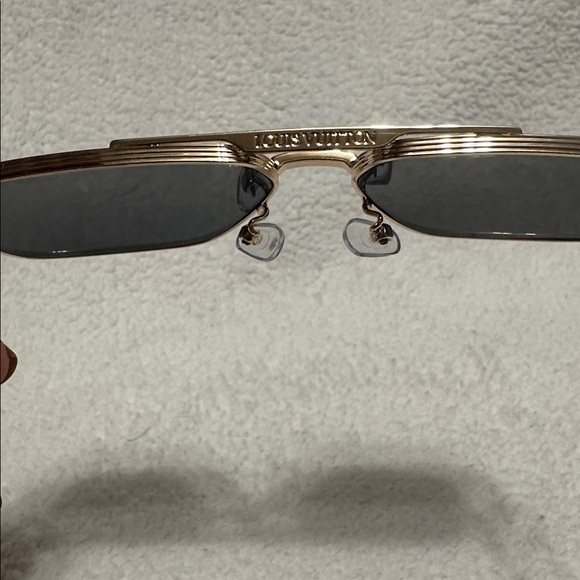 New Fashion Inspired Items (SUNGLASSES)
#35 main image 3